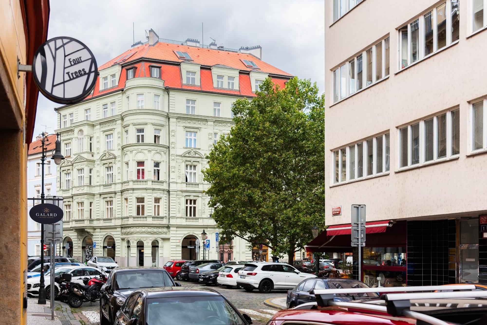 4 Trees Apartments By Adrez Prague Luaran gambar
